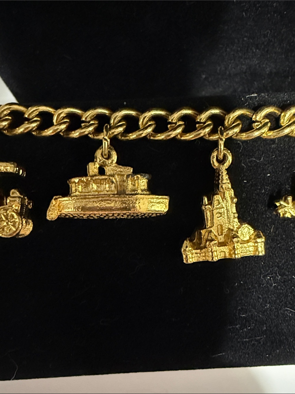 Vintage Disney Charm Bracelet - Picture 8 of 11